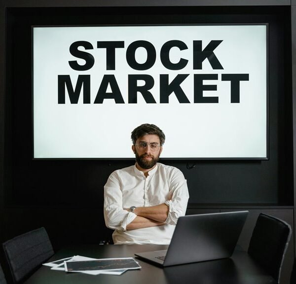 commercial intelligence momentum report